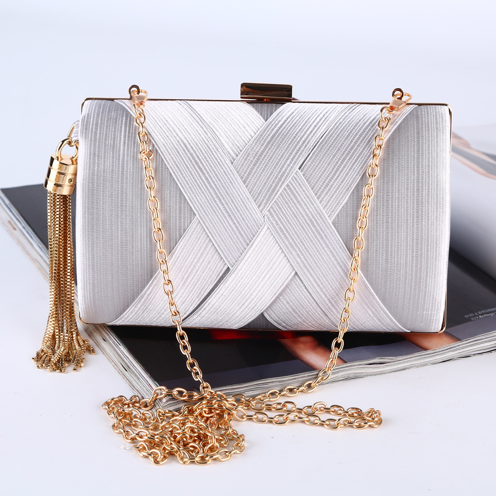 Dinner Bag NEW pure handmade tassel pendant evening bag large capacity dress bag Silk Handbag clutch bag