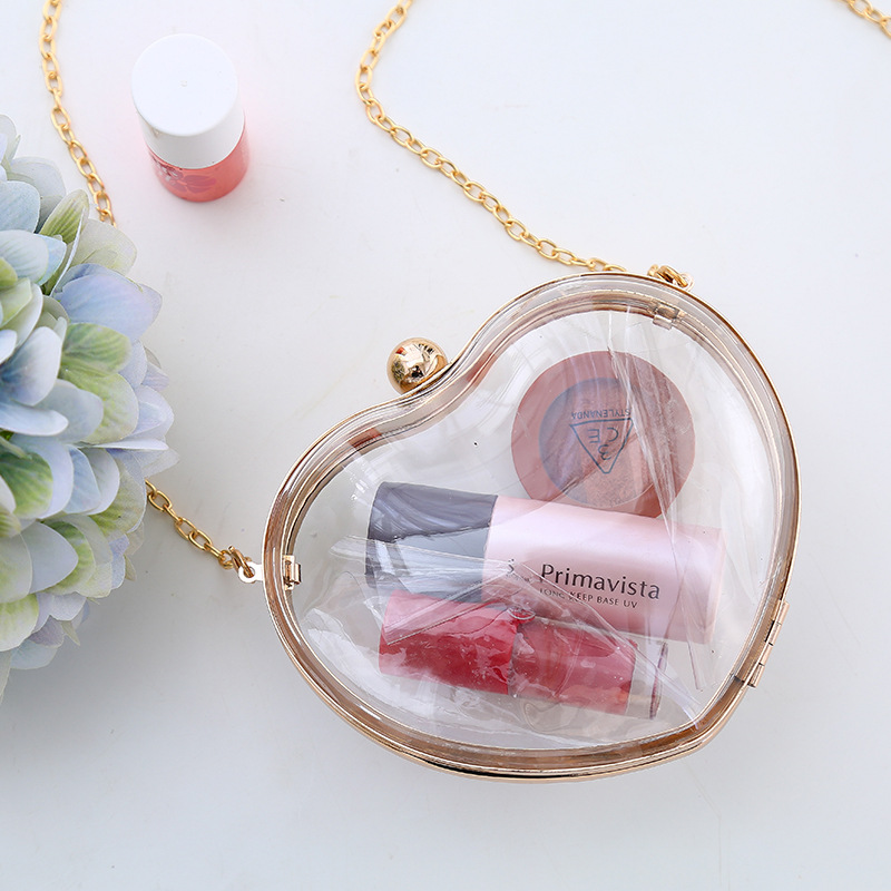 2022 New European and American acrylic Bag Mini love hand bag transparent Dinner Bag clutch bag