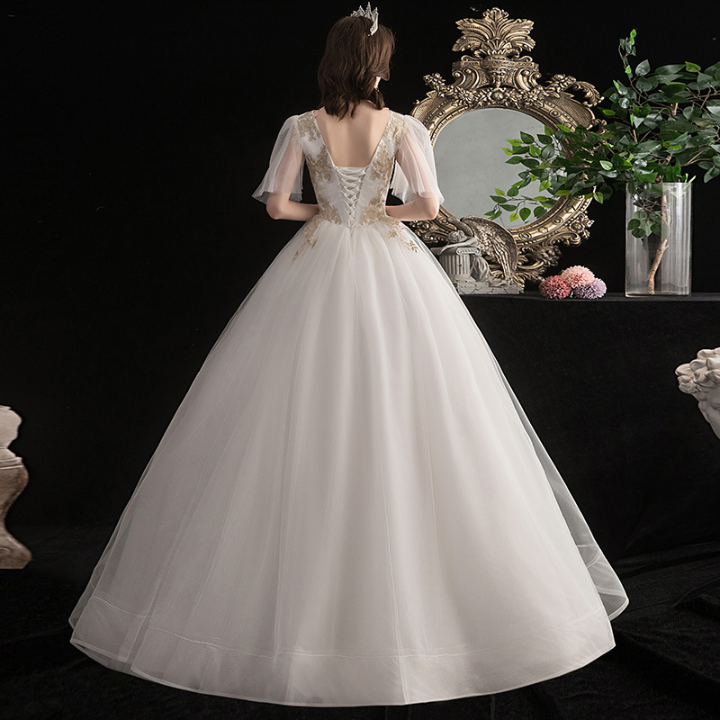 French Hepburn light wedding dress 2022 new bride simple V-neck large wedding dress