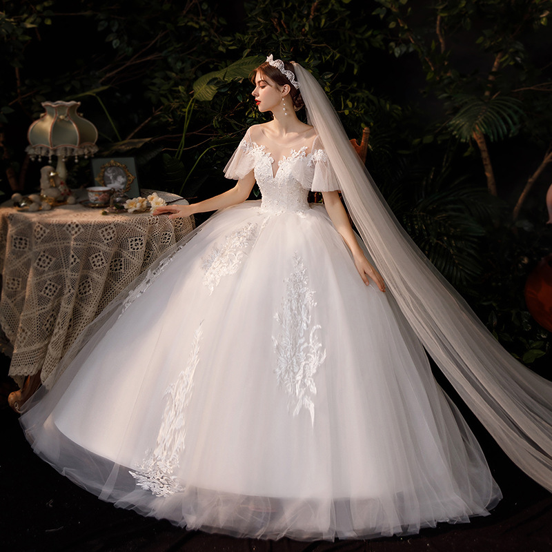 2022 New style simple temperament Sen series dream small man large size cover thick arm wedding dress