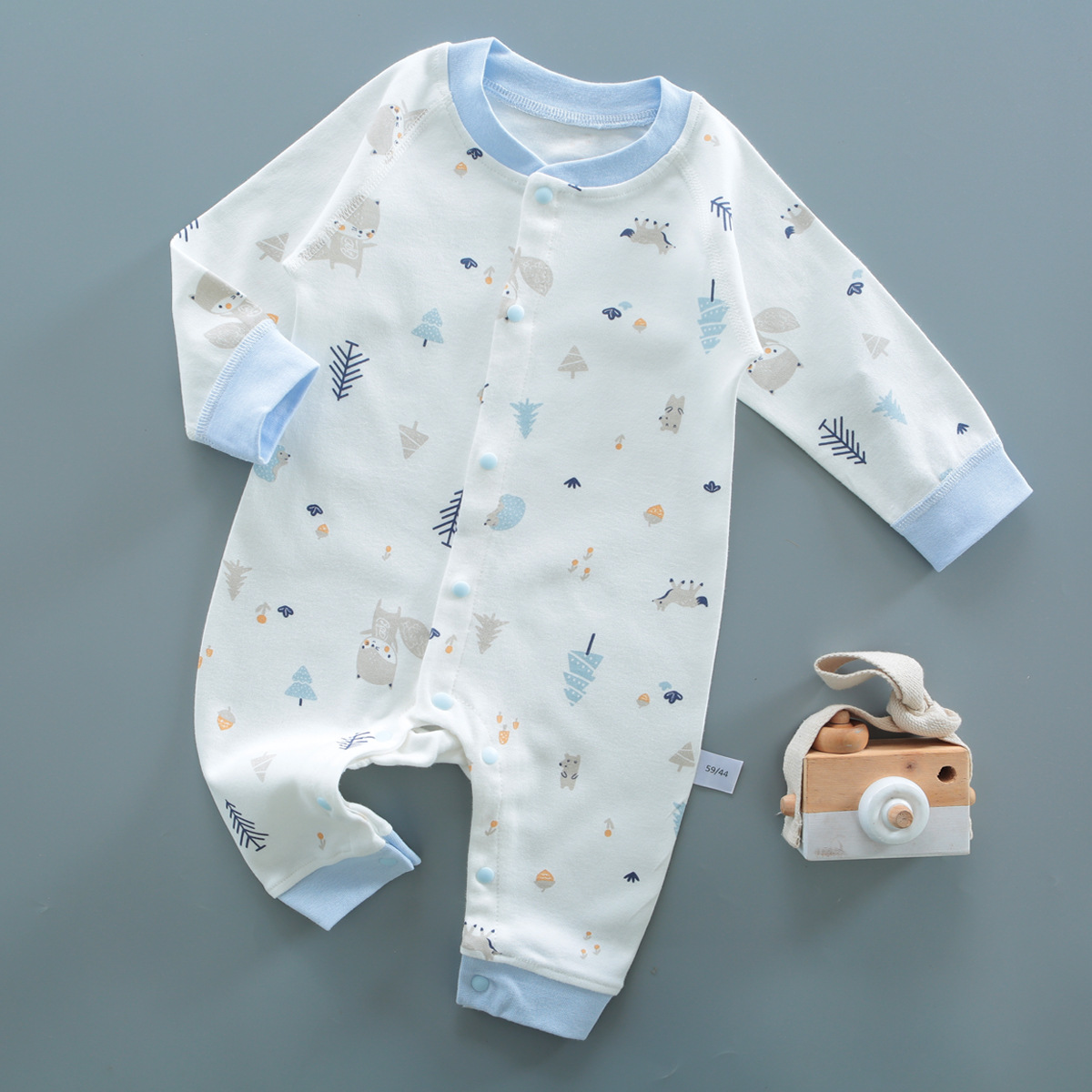 Best selling 2022 baby clothes spring and autumn children's cotton one-piece clothes boneless class a long sleeved climbing clothes for 0-1-year-old children