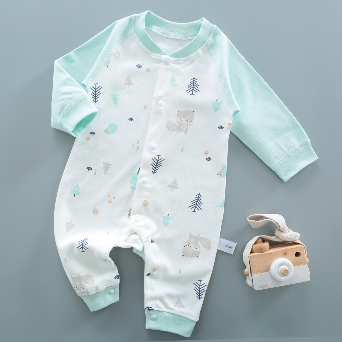 Best selling 2022 baby clothes spring and autumn children's cotton one-piece clothes boneless class a long sleeved climbing clothes for 0-1-year-old children
