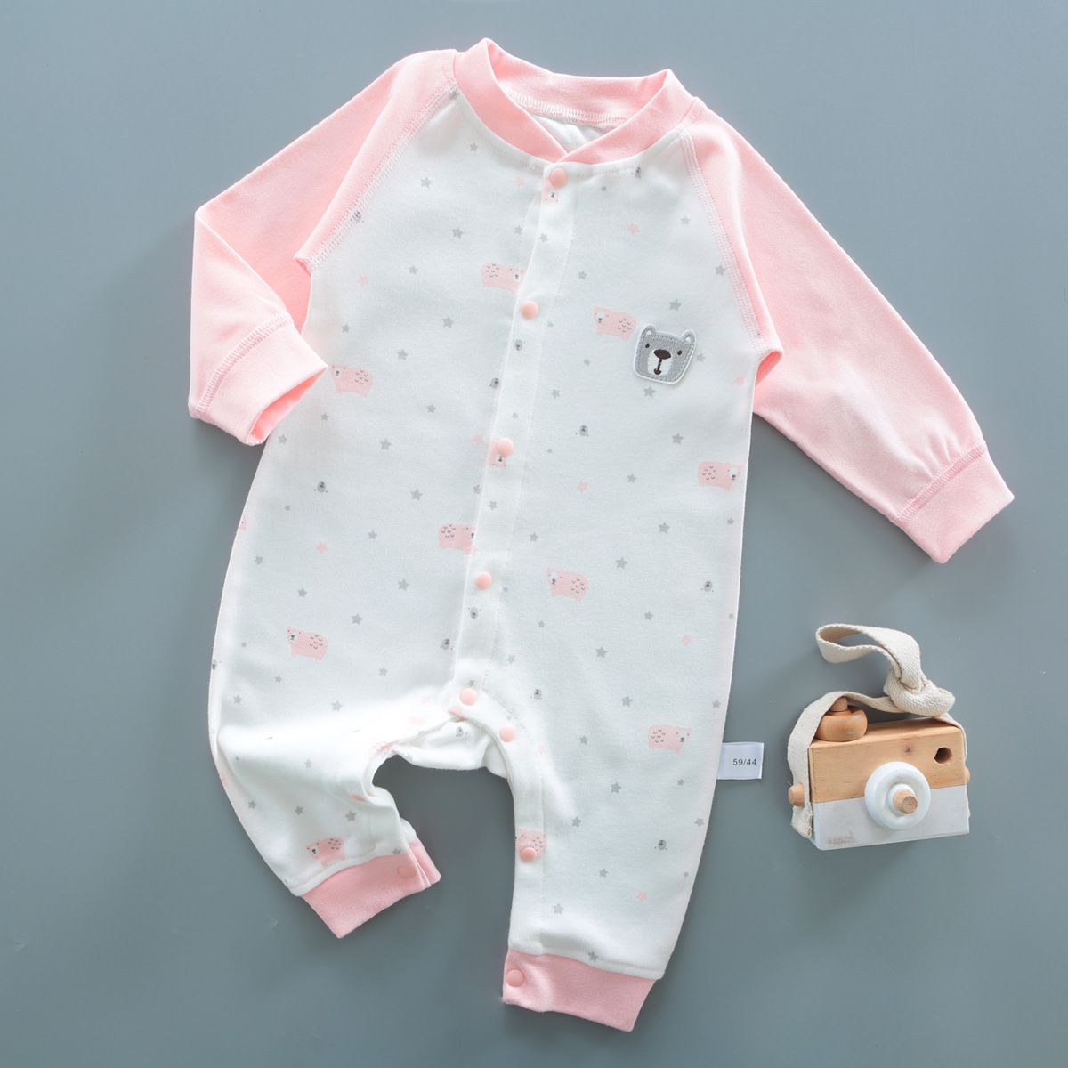 Best selling 2022 baby clothes spring and autumn children's cotton one-piece clothes boneless class a long sleeved climbing clothes for 0-1-year-old children