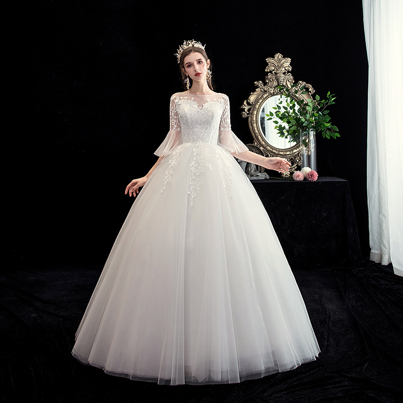 Light wedding dress 2022 new bride wedding dress Princess xianthin Sen French super fairy pengpeng skirt wholesale price