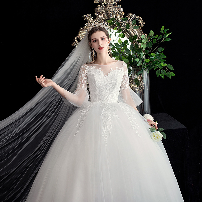 Light wedding dress 2022 new bride wedding dress Princess xianthin Sen French super fairy pengpeng skirt wholesale price