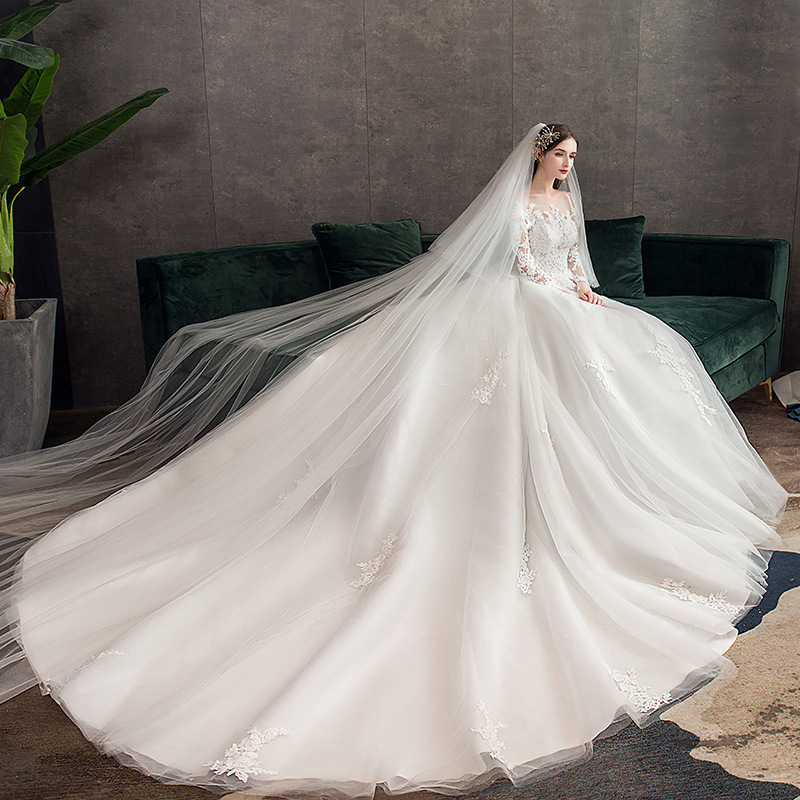 Bride's wedding dress 2022 autumn winter new lace long sleeve tiktok, same dream long tail photo studio light wedding dress TD35