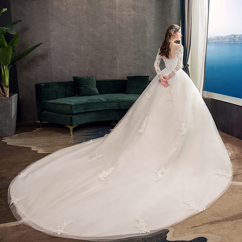 Bride's wedding dress 2022 autumn winter new lace long sleeve tiktok, same dream long tail photo studio light wedding dress TD35