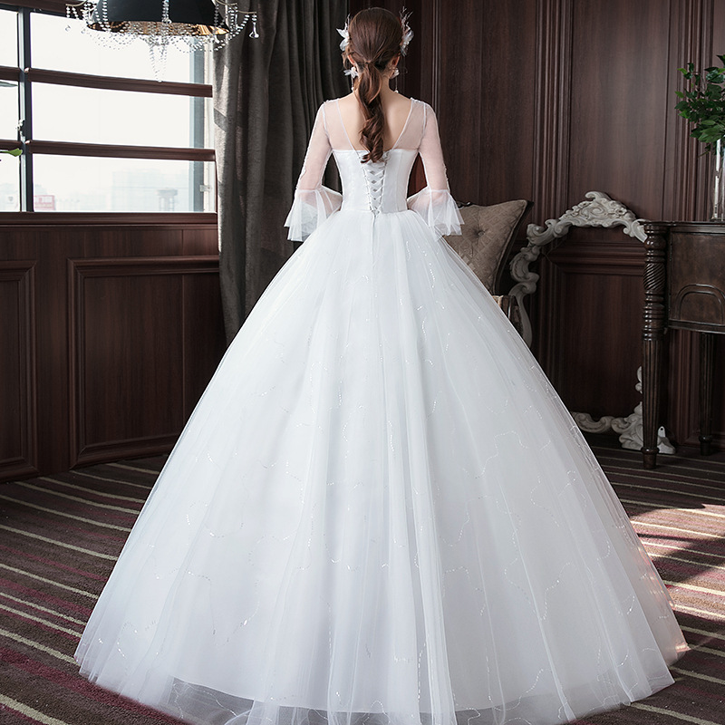 Wholesale white wedding dress 2022 new bride French Sen Department Hepburn one-shoulder long-sleeved floor length wedding dress