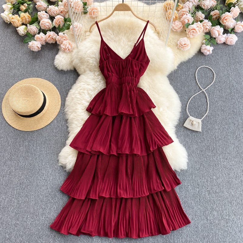 Seaside holiday dress 2022 new summer dress sexy V-neck slim mid-length pleated ruffled beach dress