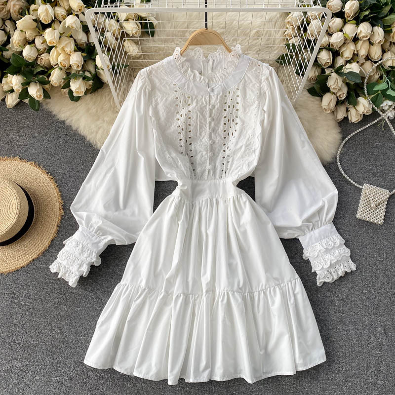 Ins Hepburn style lace flower lantern sleeves waist slimming single-breasted large swing lotus leaf dress