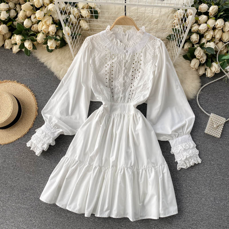 Ins Hepburn style lace flower lantern sleeves waist slimming single-breasted large swing lotus leaf dress