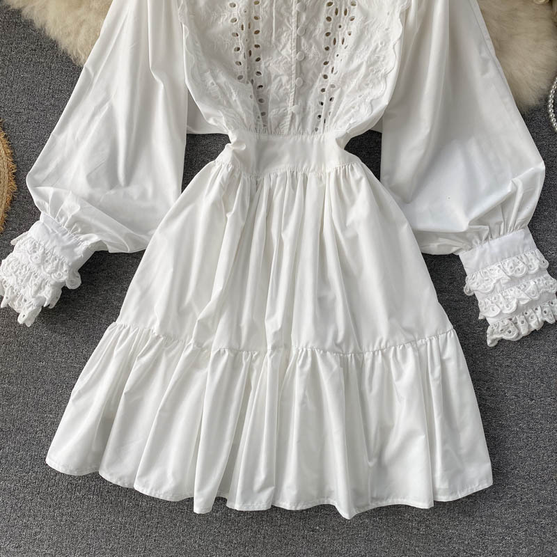 Ins Hepburn style lace flower lantern sleeves waist slimming single-breasted large swing lotus leaf dress