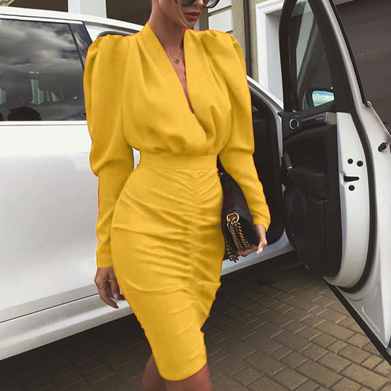 FC696 Spot women's clothing 2022 autumn and winter new Amazon hot selling women's clothing V deep bag hip sexy dress