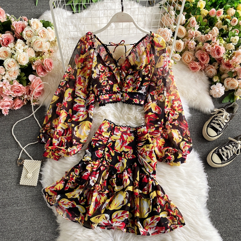 High Waist Deep V-neck Lantern Sleeve Short Chiffon Shirt Top Two-piece Women's High Waist Floral Hip Skirt
