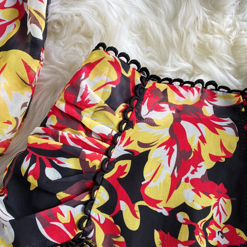 High Waist Deep V-neck Lantern Sleeve Short Chiffon Shirt Top Two-piece Women's High Waist Floral Hip Skirt