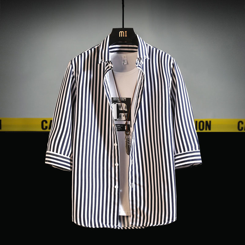 Short-Sleeved Shirt Handsome Spring Jacket Seven-Point Sleeve Shirt Striped Casual Shirt.