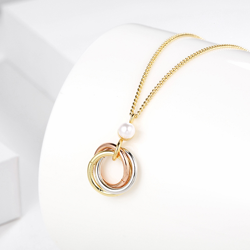 Colorful Ring Necklace Wild Pearl Necklace Multi-ring Clavicle Chain + Earrings.