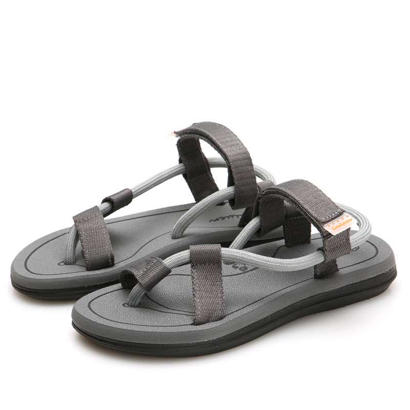 Sandals Men's Tide Summer New Couple Feet Slippers Explosion.
