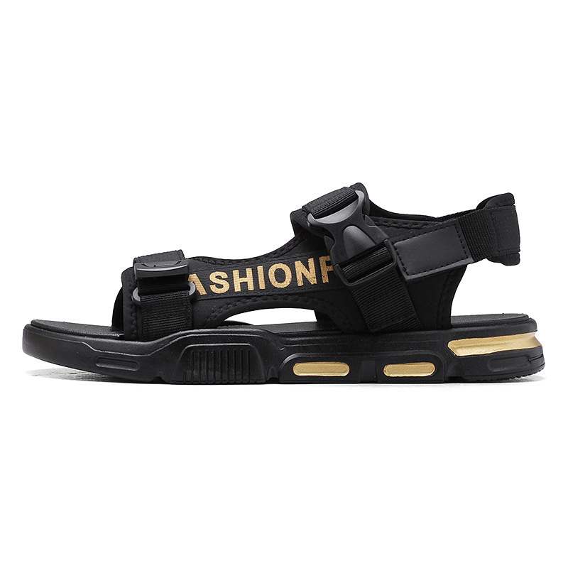 Men&apos;s Sandals Summer New Slippers Two Life Casual Youth Large Size Beach Shoes.