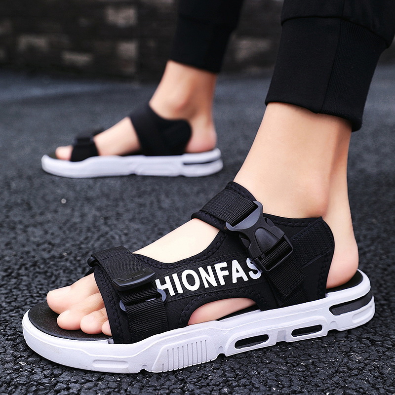 Men&apos;s Sandals Summer New Slippers Two Life Casual Youth Large Size Beach Shoes.