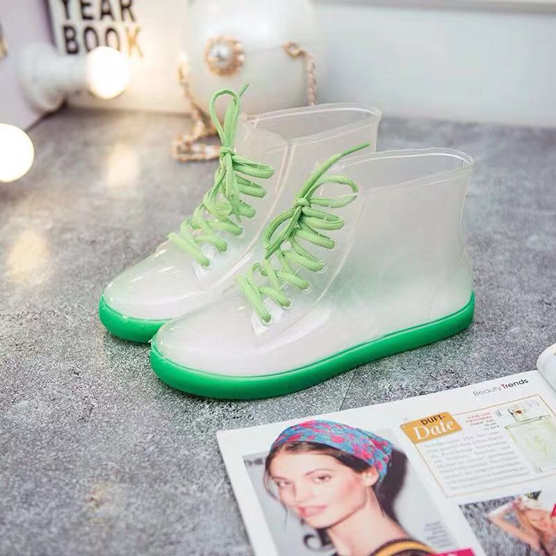 Trendy fashion water shoes four seasons non-slip rain boots transparent jelly rain boots women.