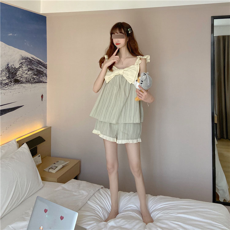 Girl Sweet Cute Sexy Big Bowknot Loose Lotus Leaf Sleeve Wild Nightdress Pajamas Suit.