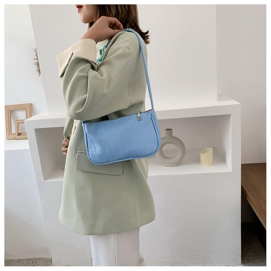 Crocodile Pattern Baguette Handbag For Women Candy Color Chain Small Shoulder Bags Fashion Design