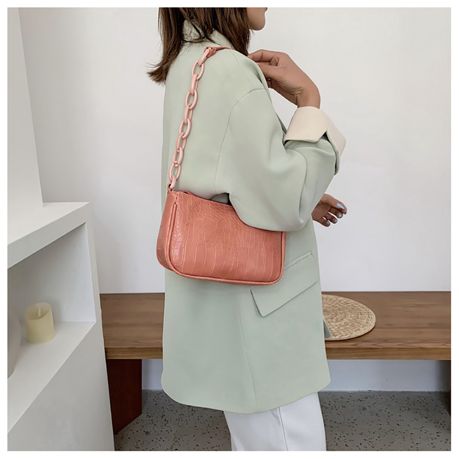 Crocodile Pattern Baguette Handbag For Women Candy Color Chain Small Shoulder Bags Fashion Design
