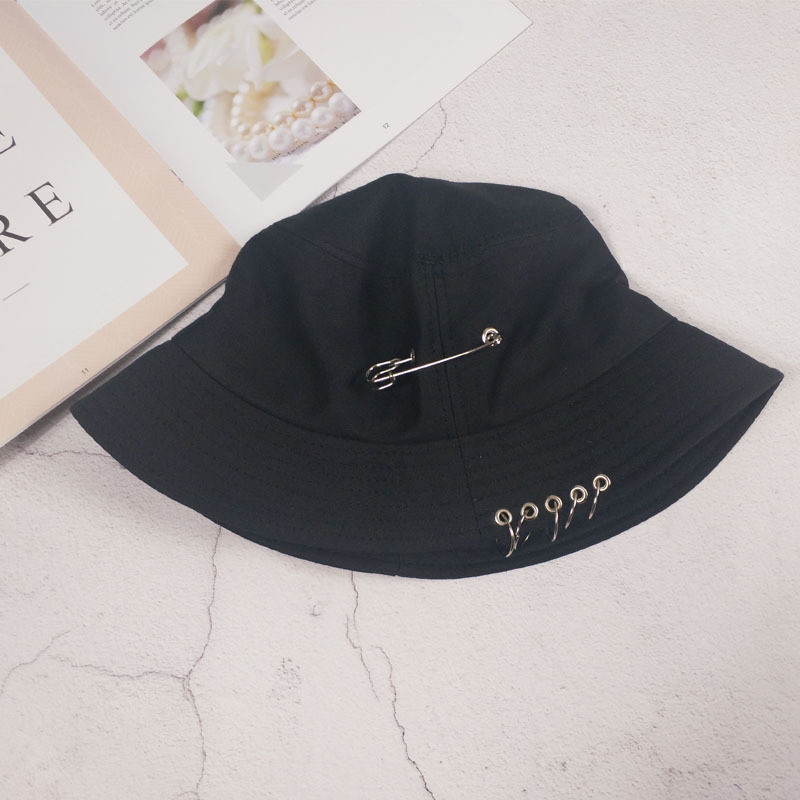 Fisherman Hat Female Korean Style Trendy Personality Big Pin Five-ring Flat Black Basin Hat.