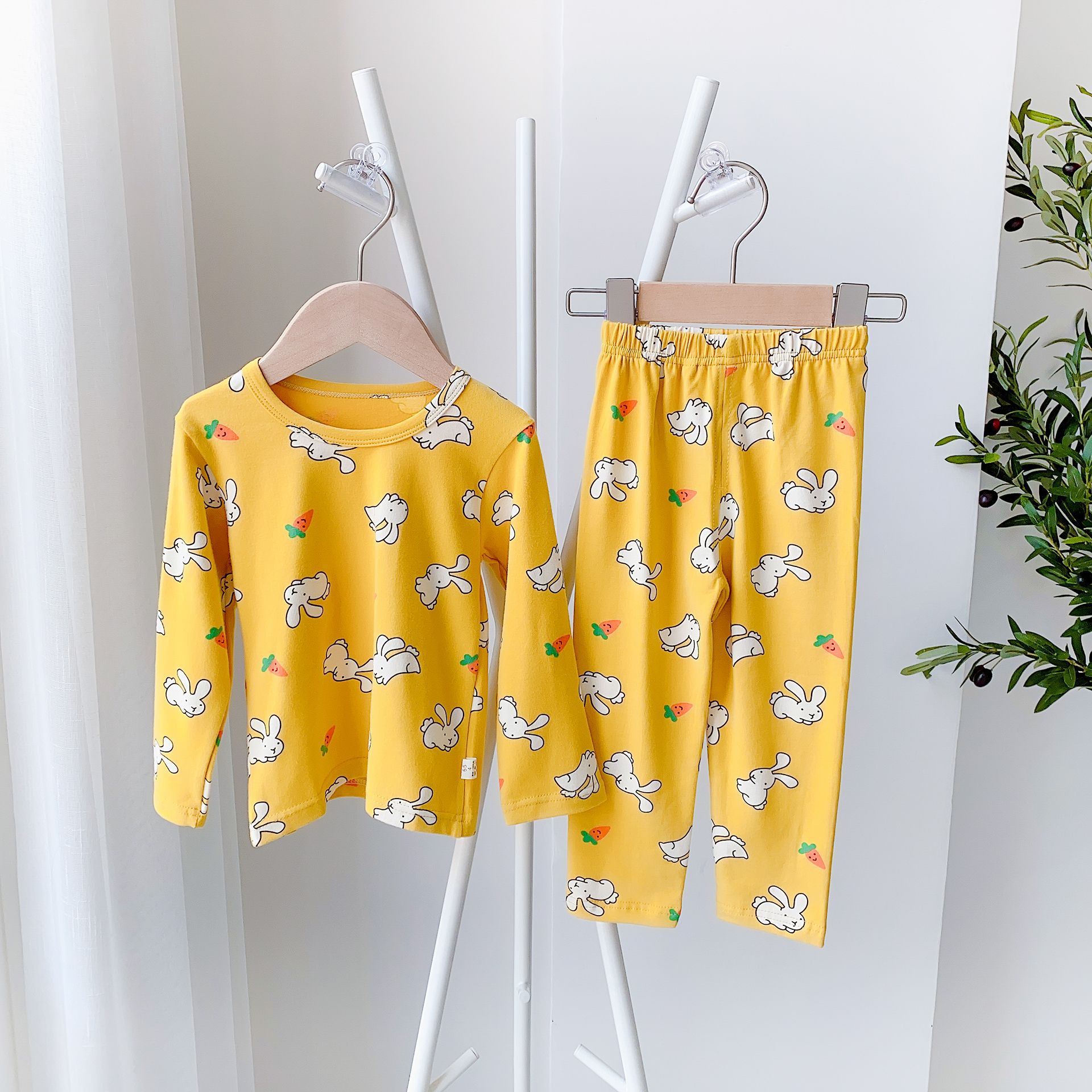 New Children's Underwear Set, Baby Children's Autumn Clothes and Long Pants 2 Sets.