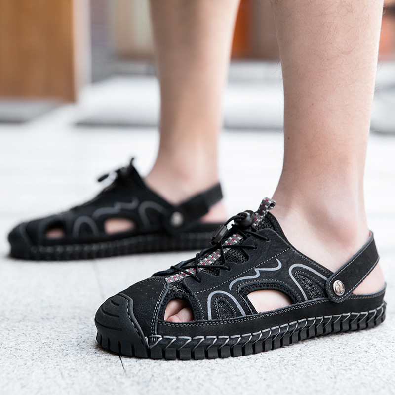 Sandals Baotou Beach Shoes Men&apos;s Hand Stitched Outdoor Sports Slippers Dual-Use.