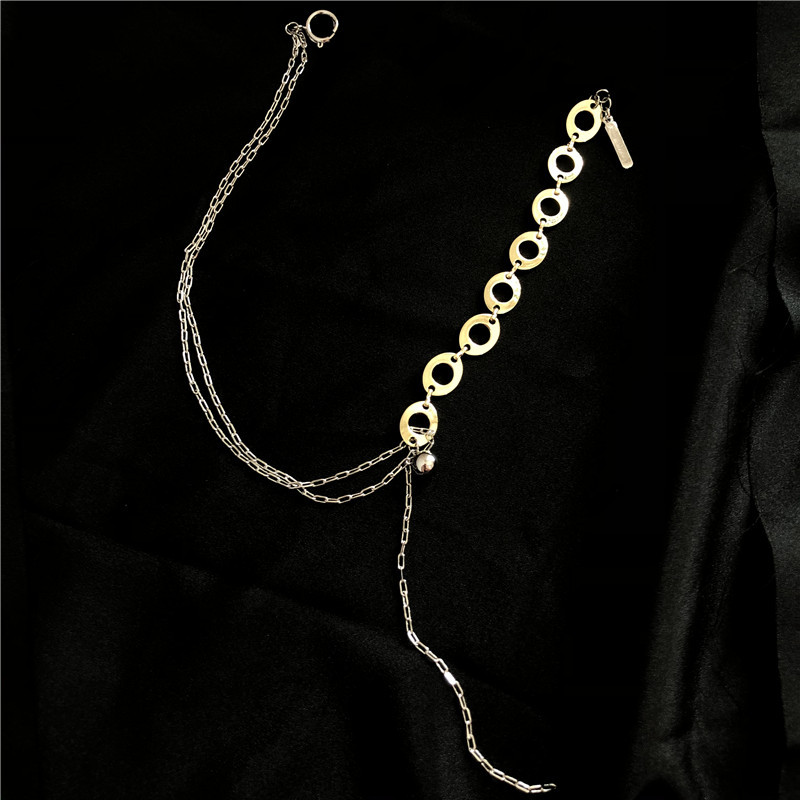 Hollow Round Brand Chain Stitching Hit Color Couple Tassel Clavicle Chain Short.