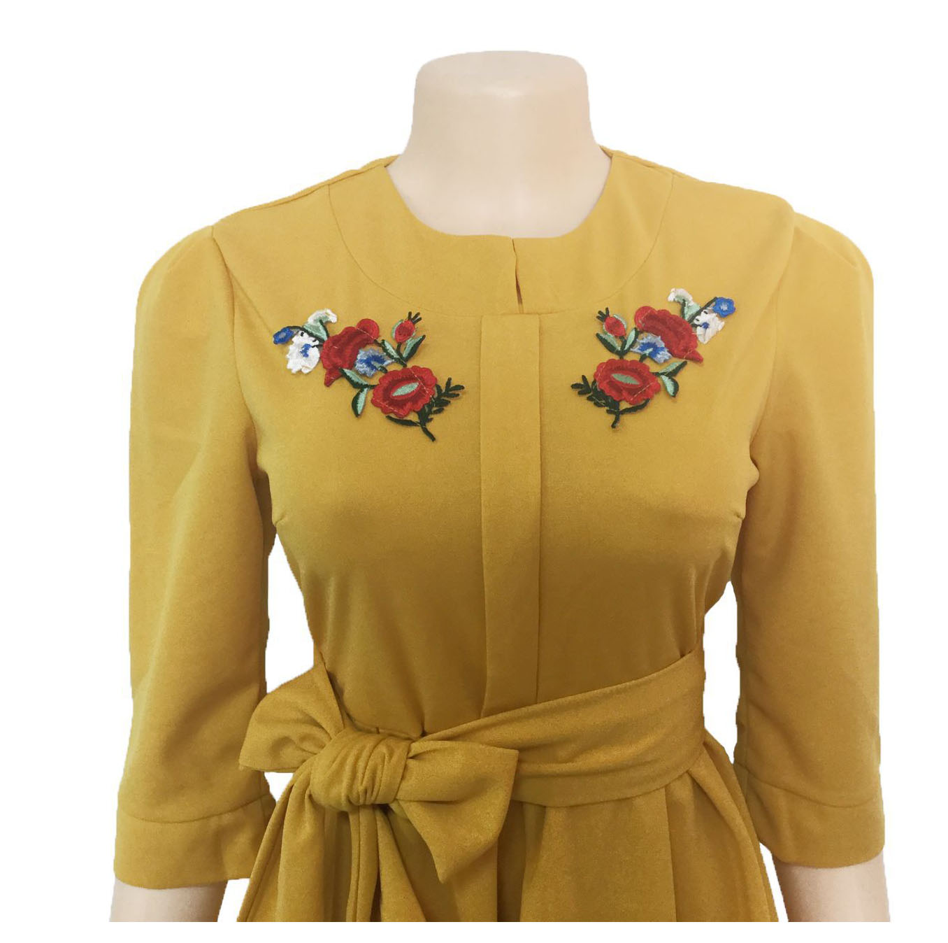 Explosive Women's Embroidered Double-collar Pleated Commuter Plus Size Waist Dress