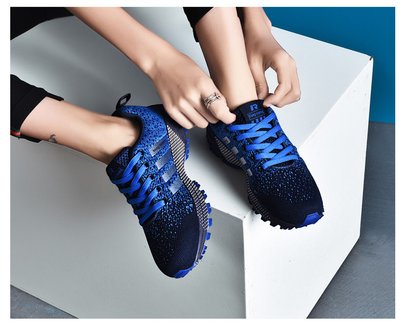 Large Size Men&apos;s Shoes Breathable Fly Woven Mesh Shoes Sports Shoes Running Shoes Sneakers