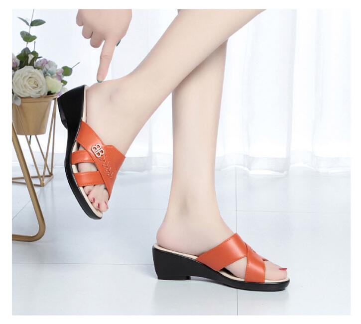 Sandals and Slippers Women's Thick-soled Slope with Women's Slippers Plus Size One-word Sandals.