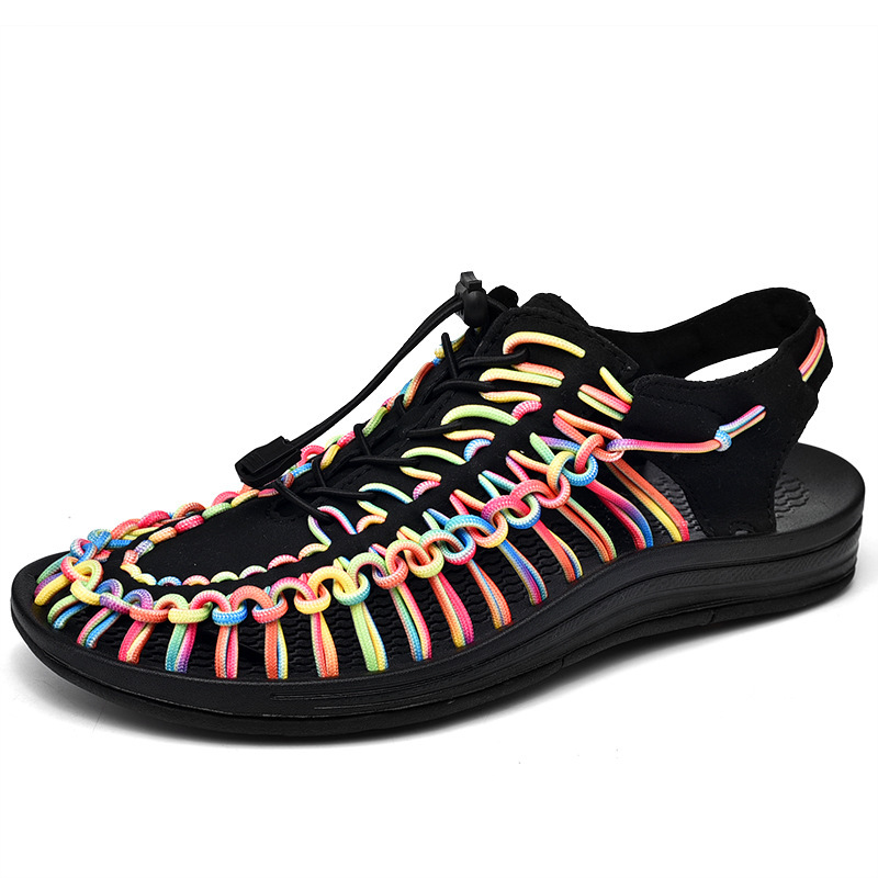 Sandals Men&apos;s Summer Soft-soled Beach Shoes Men&apos;s Hole Woven Couple Casual Sports Slippers