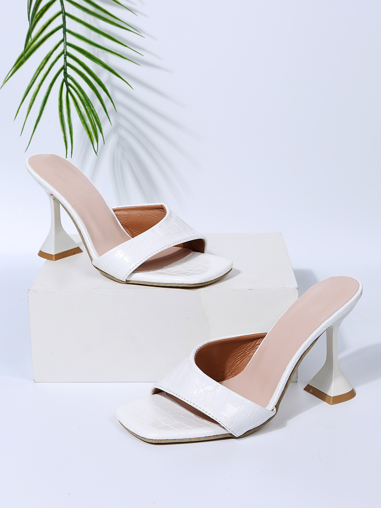 Summer Women's Slippers, High Heels, Square Toe Patent Leather Sandals, Women's Shoes