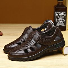 New Summer men's Leather sandals breathable sandals non-slip casual soft bottom shoes Casual open shoes Men Fashion Trekking Waterproof Sport Shoes Climbing Sandals Work party dad  Brown 43