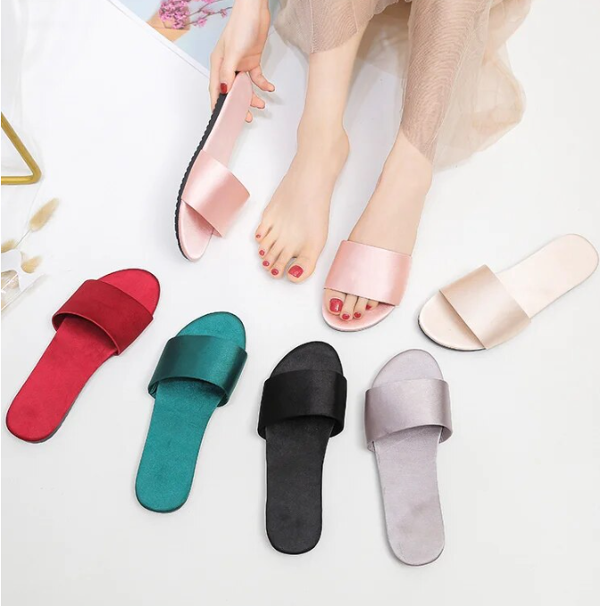 SXCHEN Women's Shoes Slippers Indoor Slippers New Style Silk and Satin Flip Flops Korean Fashion Casual Wedding Celebration Sandals Flat Large Size Slippers Mom Shoe Latest Shoes Girl Gift Ladies Shoe