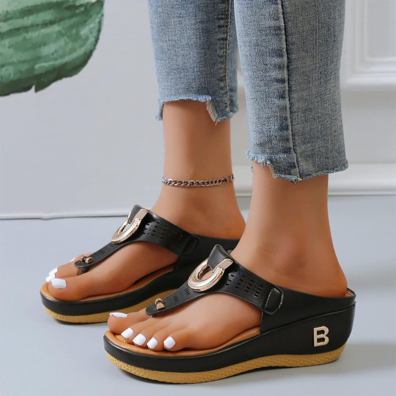 Women's Shoes Slippers Latest Roman Flip-Flops European And American Large Size Women Shoes Beach Thong Wedge Heel Sandals Ladies Slippers Flip-Flops Fashion Open Shoes School Shoes Lady Shoe