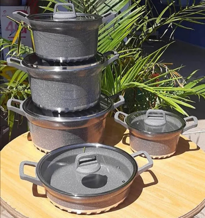 【 Promotion】TC 10PCS Cookware  Set Cooking Pots Non Stick Sufuria (5pcs Pot Covers + 5pcs Pots)