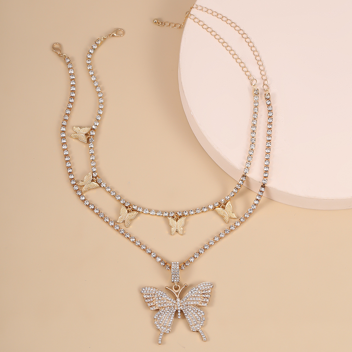 【 Valentine gifts】 Women's Necklace Creative Mix and Match Butterfly Diamond Set Necklace