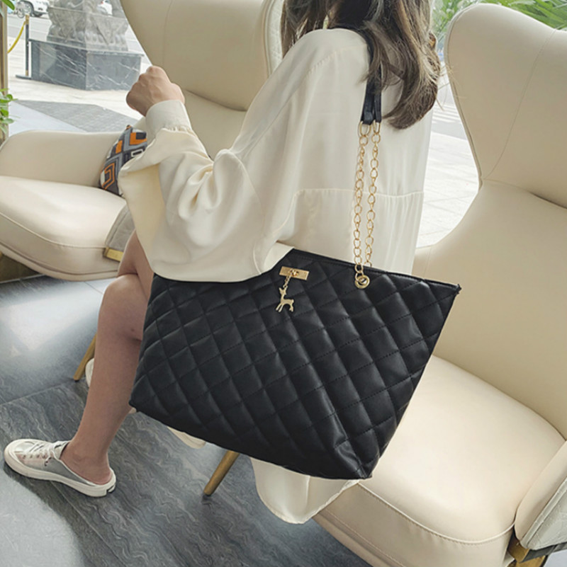 Soft PU Leather Handbags Crossbody Bags For Women Chain Simple Style Shoulder Messenger Bag Lady