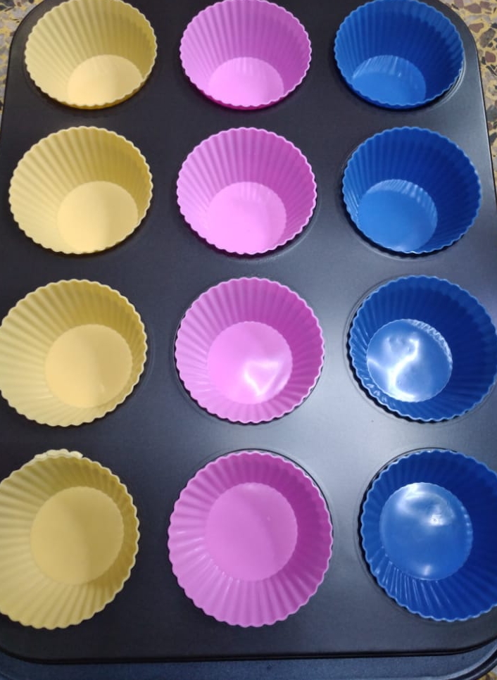 Silicone Round Shape Muffin Cupcake Mold