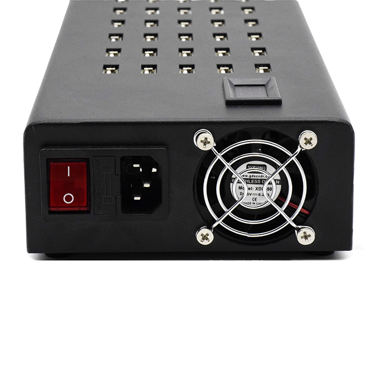 30 Ports 300W USB Charging Station USB Power Station Multi Ports USB Wall Charger For Tablets Phones