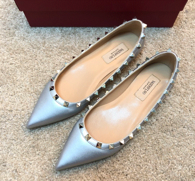 2021 High quality women shoes flat rivets shoes PU leather Ballet shoes flat heels boat shoes single shoes 34-43