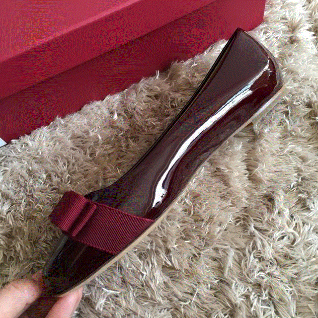 2021 High quality Ballet flat shoes leather round head shallow bow versatile single shoes women's leather bow womens