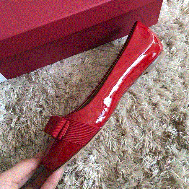 2021 High quality Ballet flat shoes leather round head shallow bow versatile single shoes women's leather bow womens