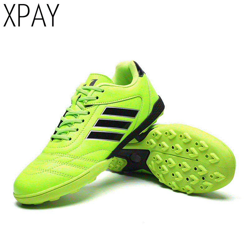 2021 High quality FG Football Boots Soft Breathable Soccer Cleats Academy Artificial Grass Outdoor Sport Shoes