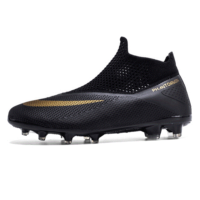 2021 High quality Plus Size Men Football Shoes Slip On Male Soccer Sneakers Breathable Training Sports SG Cleats Boots
